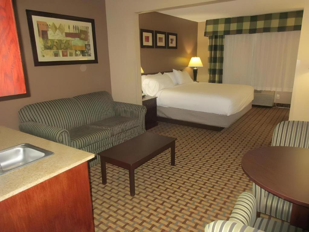 Holiday Inn Express O'Neill By Ihg Exterior photo