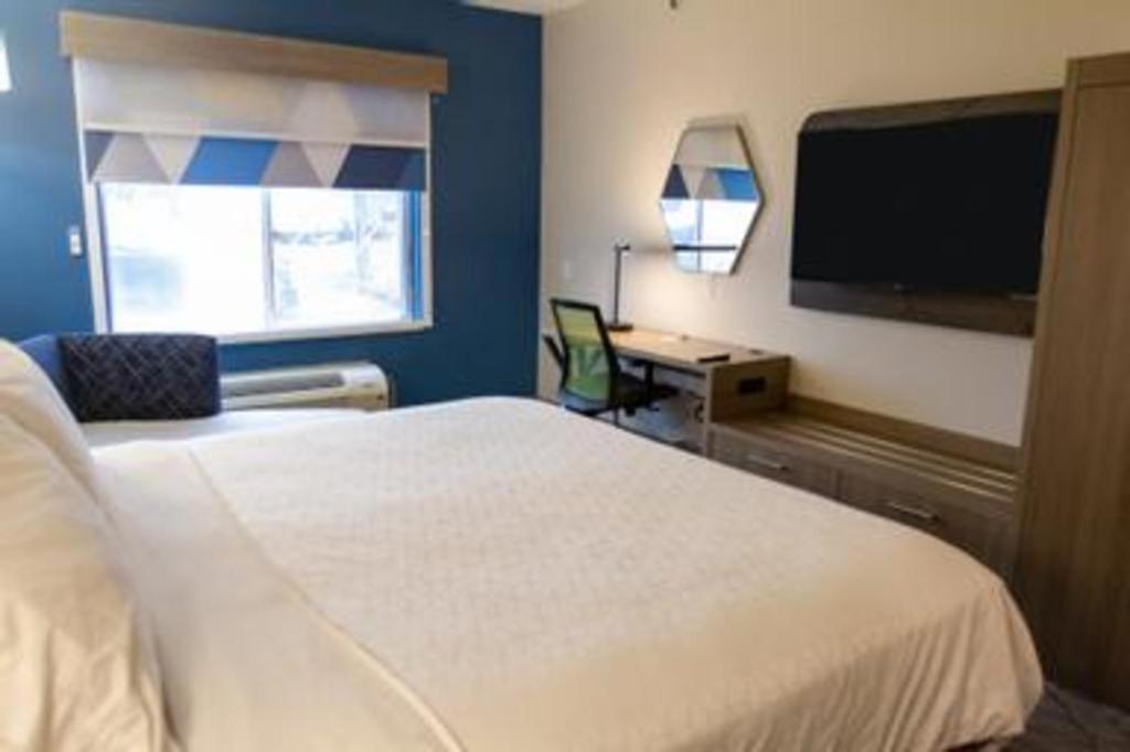 Holiday Inn Express O'Neill By Ihg Exterior photo