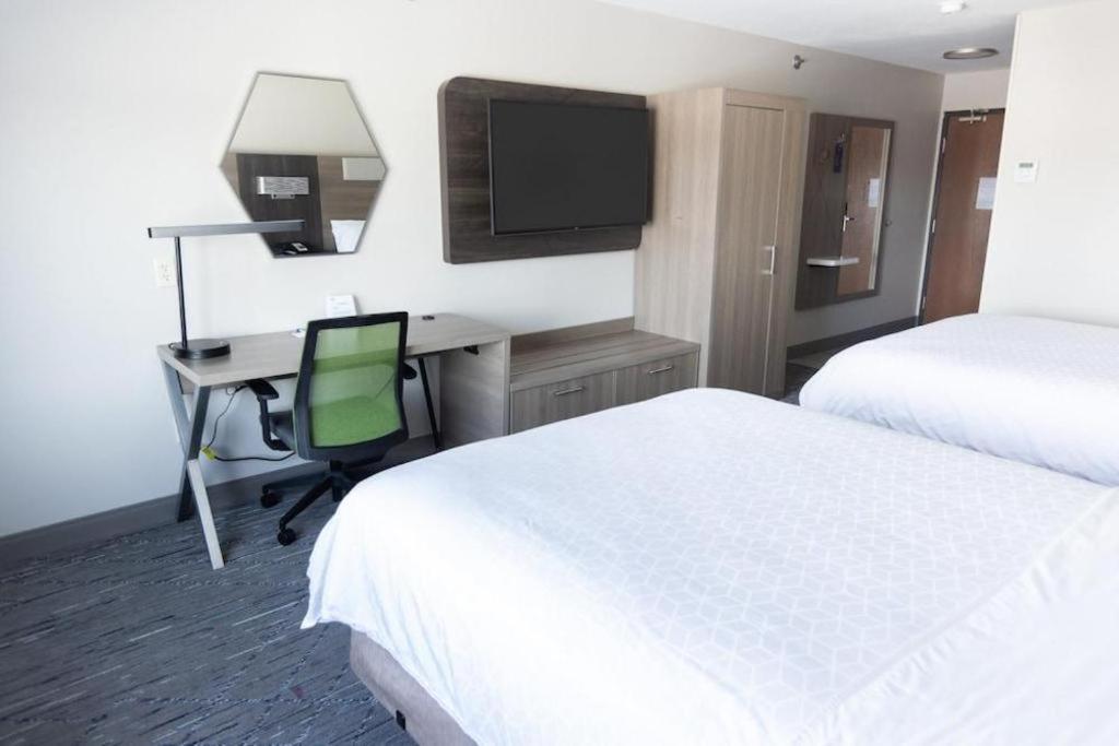 Holiday Inn Express O'Neill By Ihg Exterior photo